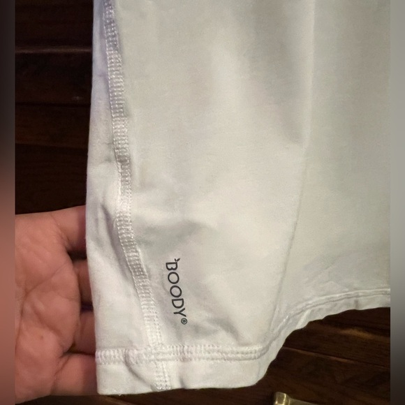 Boody Bundle (2) Bamboo Viscose White & Black Graphic Tee Sz XS EUC - Picture 4 of 11